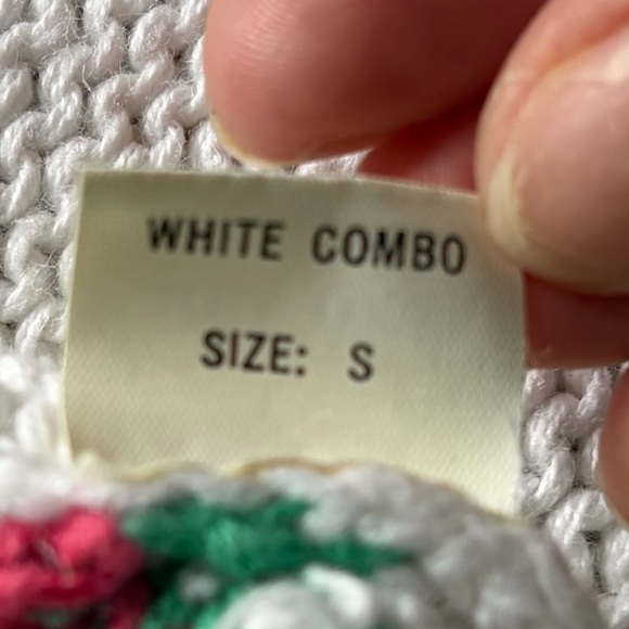 Northern‎ Isles Colorful Floral Knit Sweater Size Small EUC - Picture 5 of 6